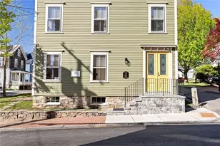 18 Barney St, Newport, RI 02840 - Photo 25