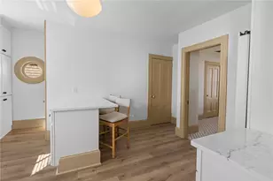 18 Barney St, Newport, RI 02840 - Photo 7