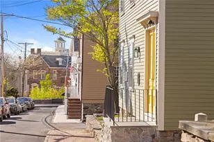 18 Barney St, Newport, RI 02840 - Photo 1