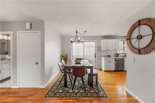 25 Doane St, Cranston, RI 02910 - Photo 11