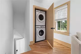 18 Barney St, Newport, RI 02840 - Photo 25