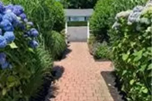 221 Purgatory Rd, Middletown, RI 02842 - Photo 9