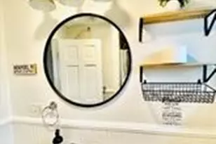 221 Purgatory Rd, Middletown, RI 02842 - Photo 5