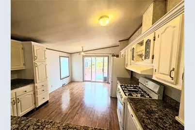 26 Kelly Lane, Coventry, RI 02816 - Photo 9