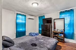 48 Calais St, Providence, RI 02908 - Photo 9