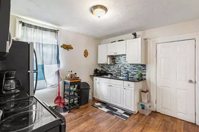 48 Calais Street, Providence, RI 02908 - Photo 7