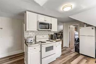 48 Calais St, Providence, RI 02908 - Photo 13