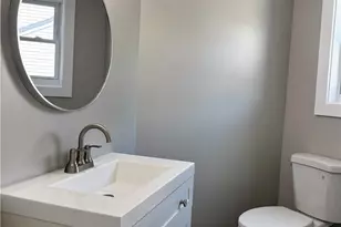 77 Ash St, Lincoln, RI 02865 - Photo 11