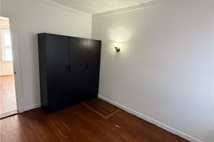 48 Kenwood St, Providence, RI 02909 - Photo 3