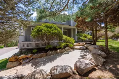 900 South Road, East Greenwich, RI 02818 - Photo 5