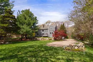 900 S Rd, East Greenwich, RI 02818 - Photo 9