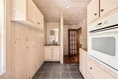 900 South Road, East Greenwich, RI 02818 - Photo 19