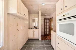 900 S Rd, East Greenwich, RI 02818 - Photo 19