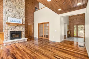 900 S Rd, East Greenwich, RI 02818 - Photo 13