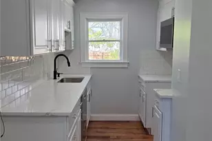 219 Lowell Ave, Providence, RI 02909 - Photo 5