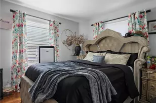 70 Brewster St, Pawtucket, RI 02860 - Photo 5