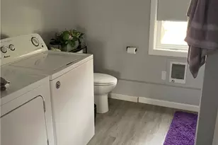 213 Ottawa Ave, Warwick, RI 02889 - Photo 11