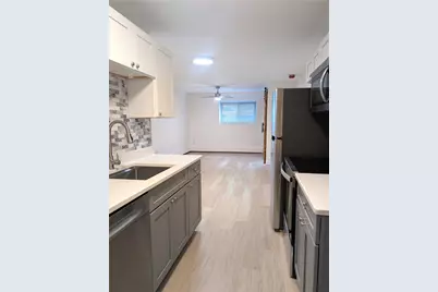 420 Woodward Road #19, North Providence, RI 02904 - Photo 5