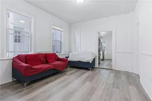 33 Pleasant St, Woonsocket, RI 02895 - Photo 13