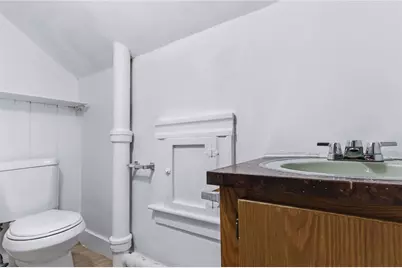 33 Pleasant Street, Woonsocket, RI 02895 - Photo 27