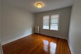 9 Apthorp Ave, Newport, RI 02840 - Photo 11