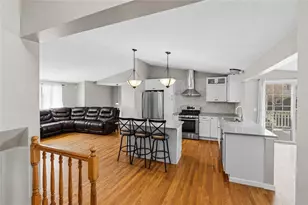 81 Allen Ave, Warwick, RI 02889 - Photo 7