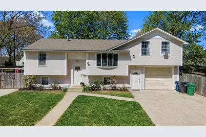81 Allen Avenue, Warwick, RI 02889 - Photo 1