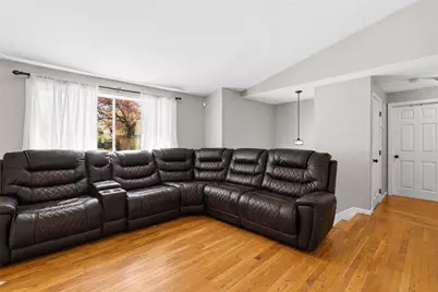 81 Allen Avenue, Warwick, RI 02889 - Photo 9
