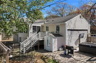 81 Allen Ave, Warwick, RI 02889 - Photo 35