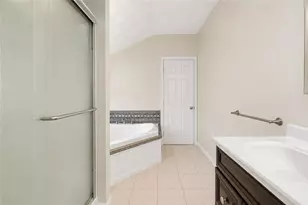 81 Allen Ave, Warwick, RI 02889 - Photo 15