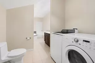 81 Allen Ave, Warwick, RI 02889 - Photo 13