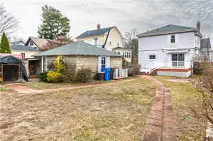 41 Berwick Ln, Cranston, RI 02905 - Photo 33