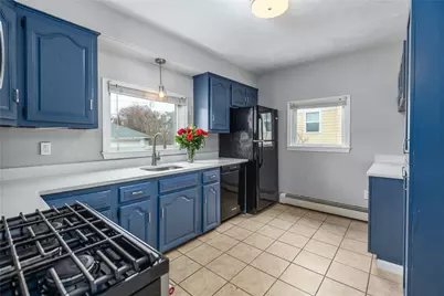 41 Berwick Lane, Cranston, RI 02905 - Photo 13