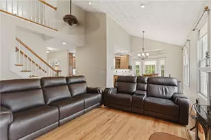 122 Spring Grove Rd, Glocester, RI 02814 - Photo 15