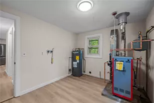 30 Hollywood Ave, Coventry, RI 02816 - Photo 37