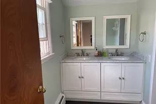 27 Monmouth Dr, East Providence, RI 02515 - Photo 33