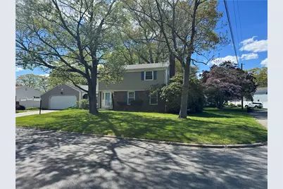 27 Monmouth Drive, East Providence, RI 02515 - Photo 3