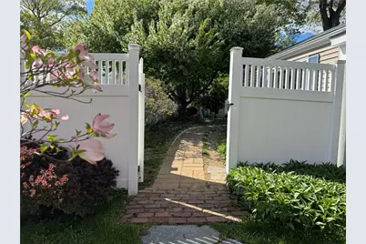 27 Monmouth Drive, East Providence, RI 02515 - Photo 45