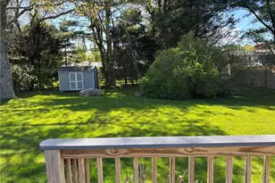 49 Auburn Rd, South Kingstown, RI 02879 - Photo 3