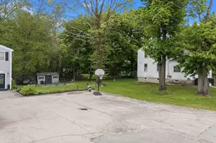 102 Sayles Ave, Warwick, RI 02889 - Photo 5