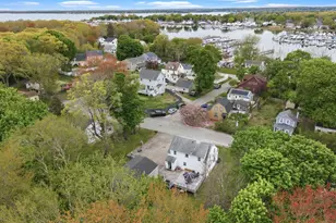 102 Sayles Ave, Warwick, RI 02889 - Photo 41