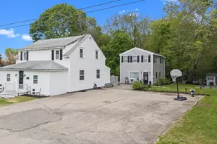 102 Sayles Ave, Warwick, RI 02889 - Photo 3