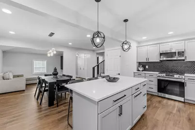 102 Sayles Avenue, Warwick, RI 02889 - Photo 17