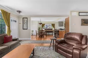 345 Highland Dr, Jamestown, RI 02835 - Photo 7