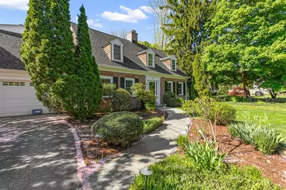 340 Newman Avenue, East Providence, RI 02916 - Photo 3