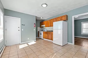 82 Webster St, Pawtucket, RI 02861 - Photo 5