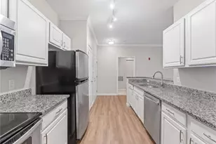 1000 Providence Pl, Providence, RI 02903 - Photo 13
