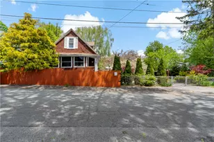 185 Ottawa Ave, Warwick, RI 02889 - Photo 1