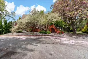 185 Ottawa Ave, Warwick, RI 02889 - Photo 5