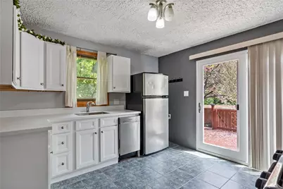 185 Ottawa Avenue, Warwick, RI 02889 - Photo 13